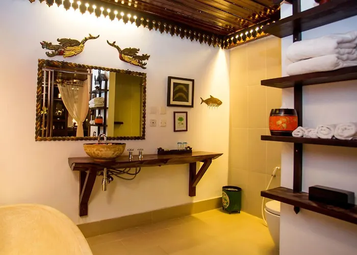 Montra Nivesha And Art Siem Reap