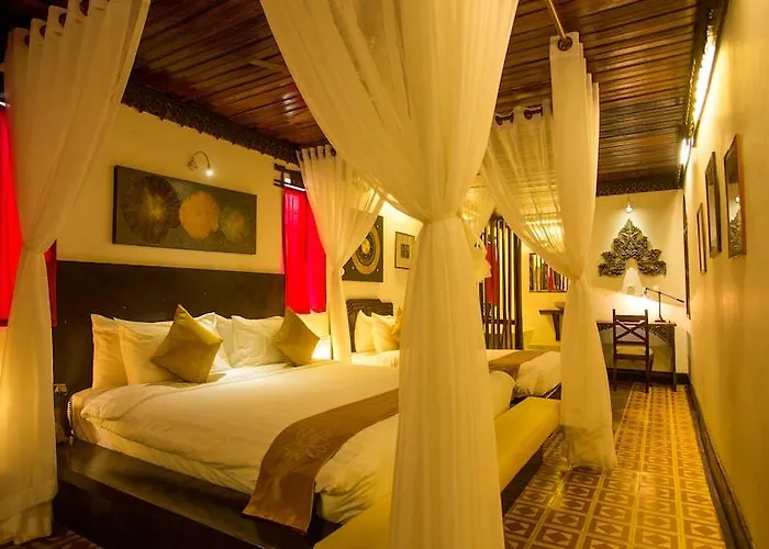 Hotel Montra Nivesha And Art